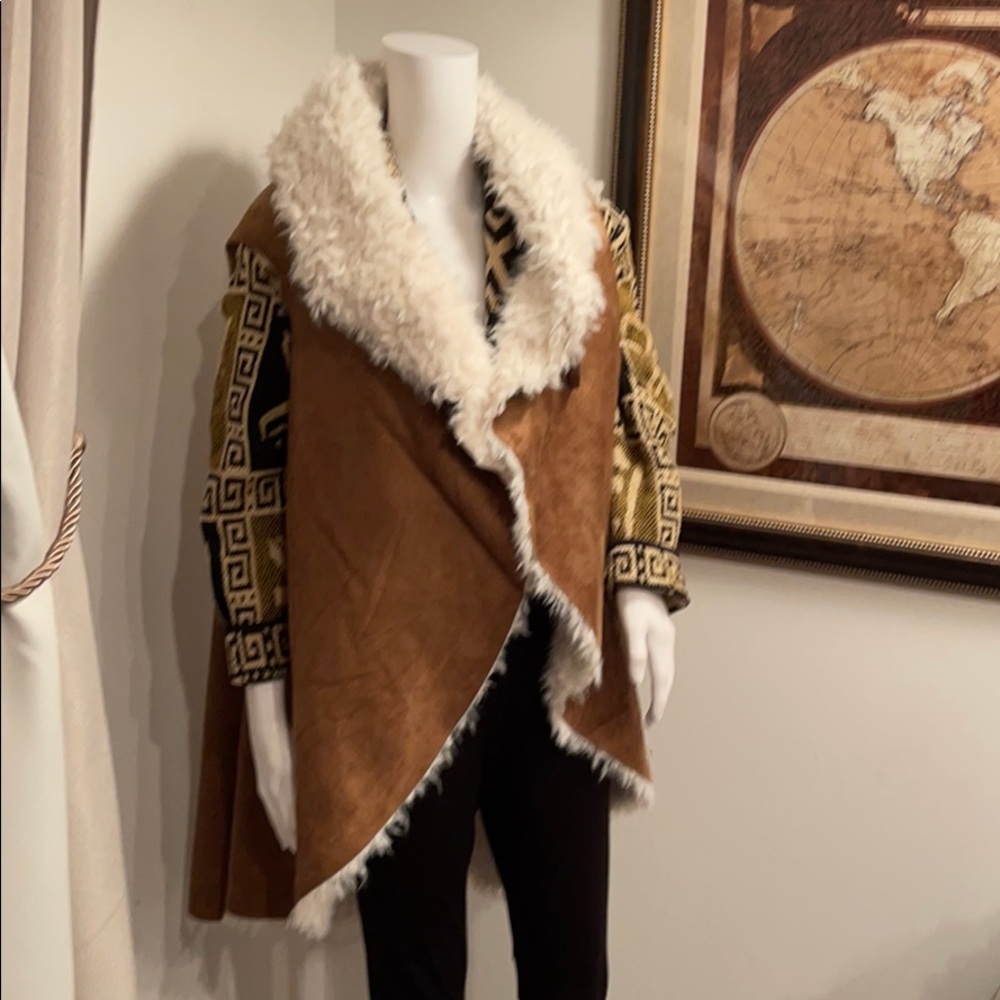 ODIVA SLEEVELESS FAUX SHEARING VEST NWT OS/ L